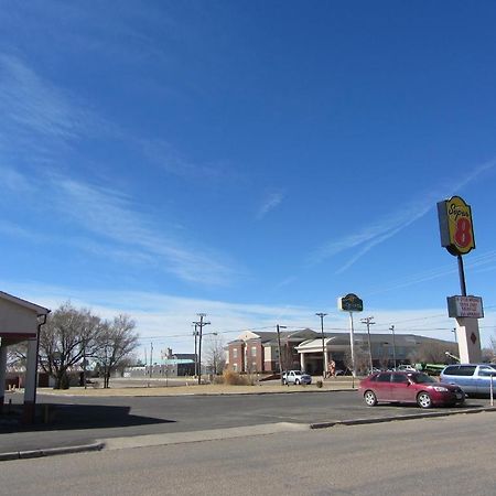 Super 8 By Wyndham Dalhart Motel Buitenkant foto